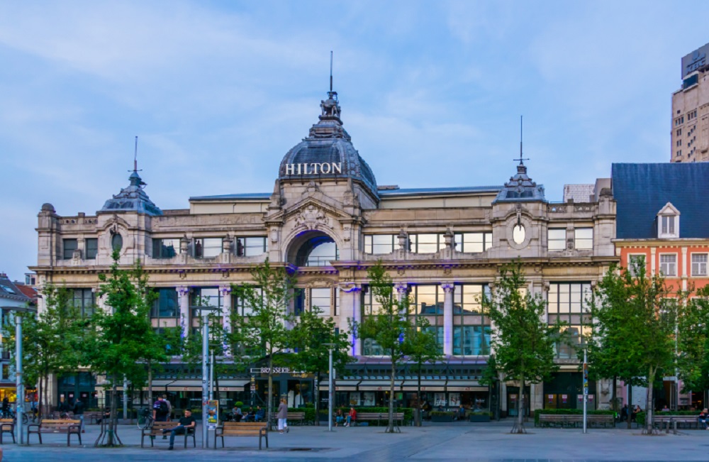 IAF世界时尚公约，套装